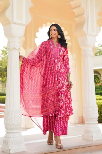 Women pink rayon blend floral printed a-line kurta palazzo with dupatta