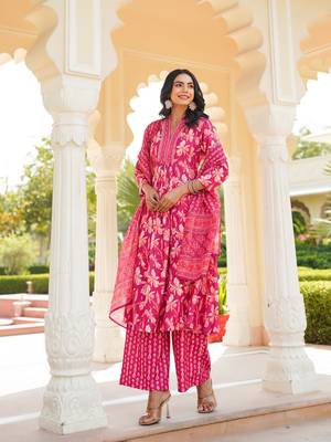 Women pink rayon blend floral printed a-line kurta palazzo with dupatta 3