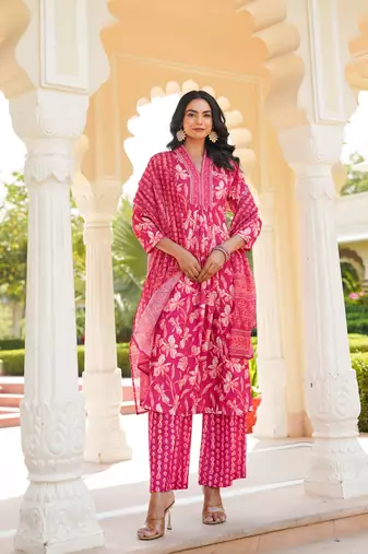 Women pink rayon blend floral printed a-line kurta palazzo with dupatta