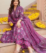 Women pink rayon blend floral printed a-line kurta palazzo with dupatta