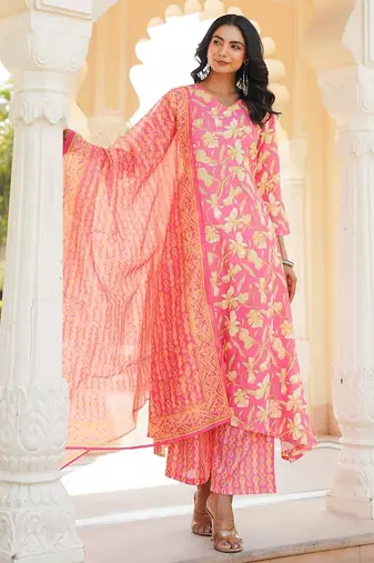 Women pink rayon blend floral printed a-line kurta palazzo with dupatta