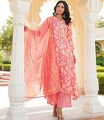 Women pink rayon blend floral printed a-line kurta palazzo with dupatta