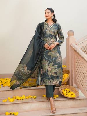 Women green rayon blend floral printed straight kurta trouser with dupatta 5