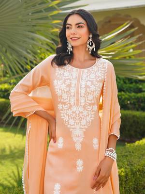 Women peach viscose solid embroidered straight kurta palazzo with dupatta 1