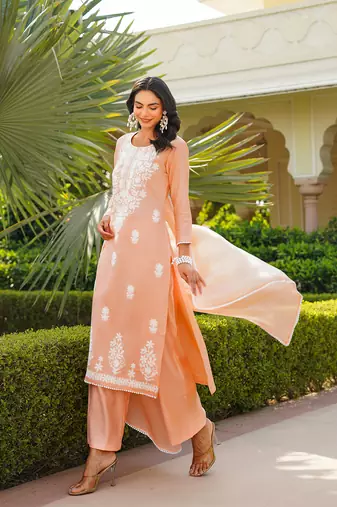 Women peach viscose solid embroidered straight kurta palazzo with dupatta