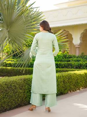 Women green viscose solid embroidered straight kurta palazzo with dupatta 4