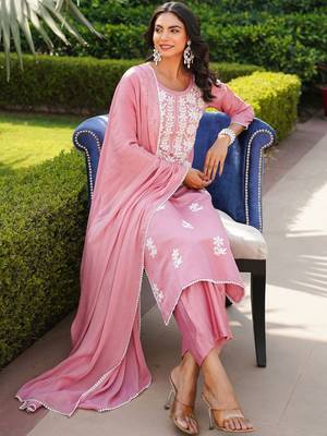 Women pink viscose solid embroidered straight kurta palazzo with dupatta 1