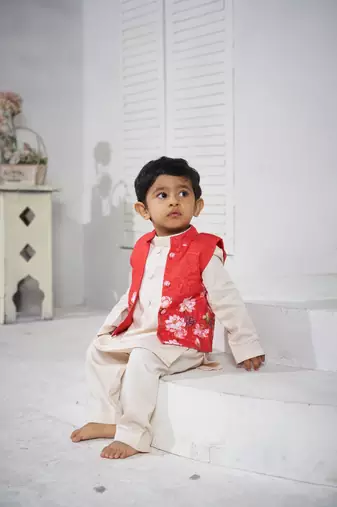 Red pichwai bandi set
