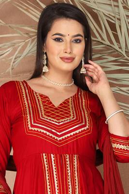 Red gotta patti rayon stitched slit anarkali pant suit set 4
