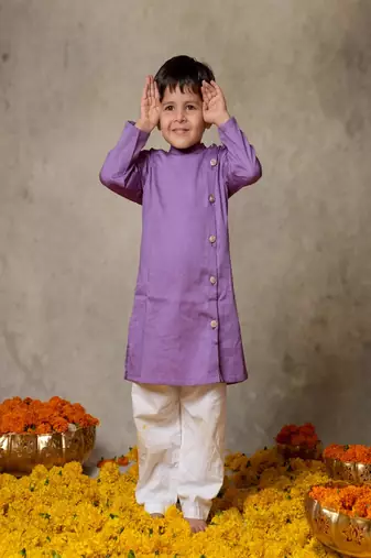 Lavender hand embroidred kurta