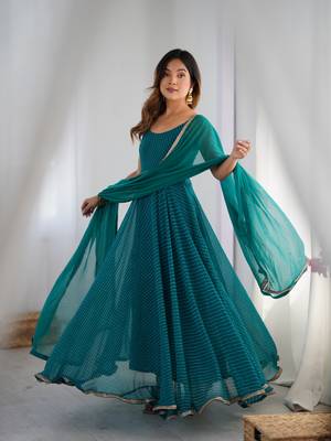 Pine green Long kurta with dupatta 1