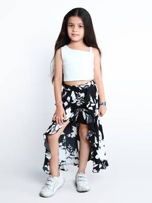White floral printed cotton blend co-ord set for kids 1