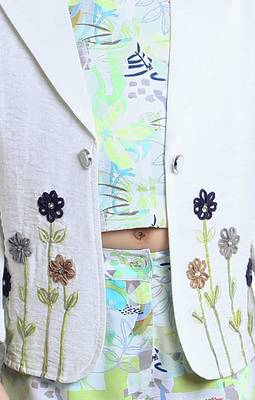 Green embroidered cotton blend co-ord set for kids 5