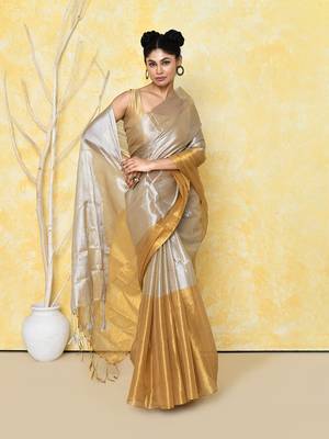 silver gold organic tissue saree with blouse piece 4