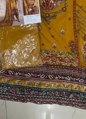 Women's Yellow Georgette Pakistani Salwar Suit 3