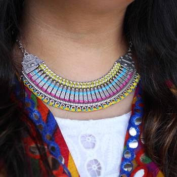 Rainbow choker necklace 2