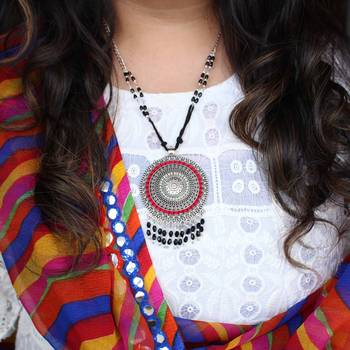 Black drops classic necklace 2