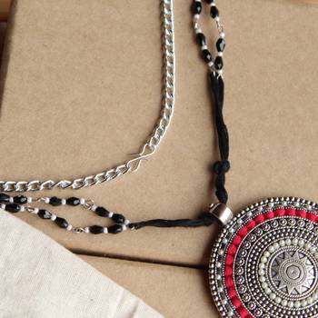 Black drops classic necklace 3
