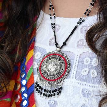Black drops classic necklace 4