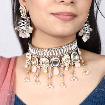 Pink wink necklace 2