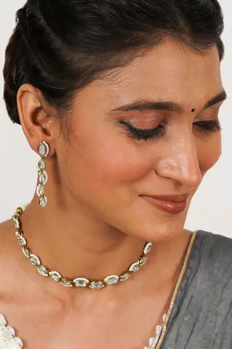 Maar-quise necklace