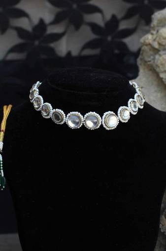 Round bound necklace