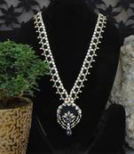 Blues hues long necklace