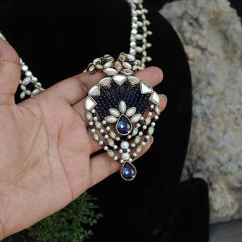 Blues hues long necklace 4
