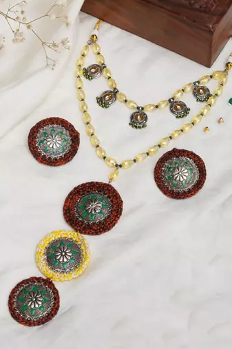 Rustic floral motif hand crochet necklace with matching earrings