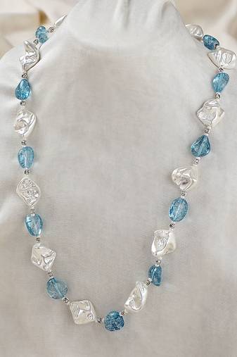 High quality white pearls blue semi precious stone necklace