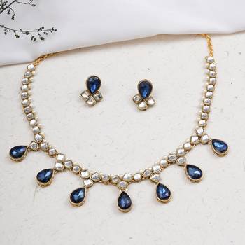 Dark blue crystal kundan necklace 1