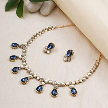Dark blue crystal kundan necklace 3
