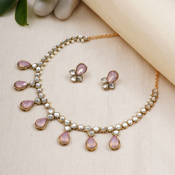 Light pink crystal kundan necklace 3