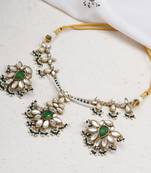 Floral grace choker set