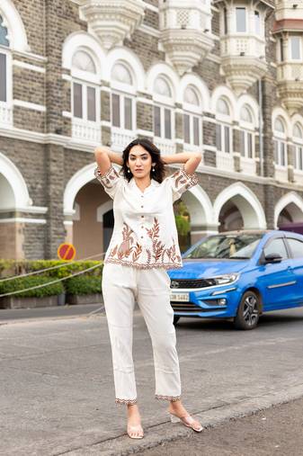 Women Cotton Stylish Thread Work Top & Bottom Set