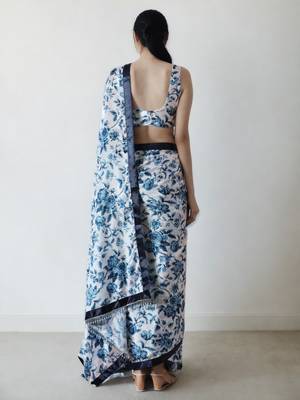 pre draped white chinnon partywear printed saree 2