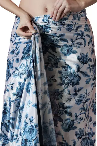 pre draped white chinnon partywear printed saree