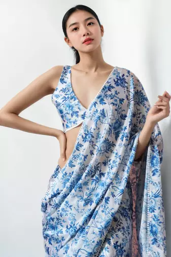 ready made white chinnon partywear printed saree