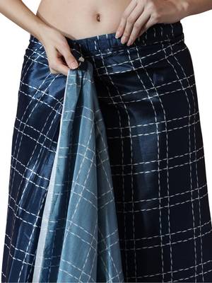 pre-stitched navy blue chinnon partywear printed saree 4