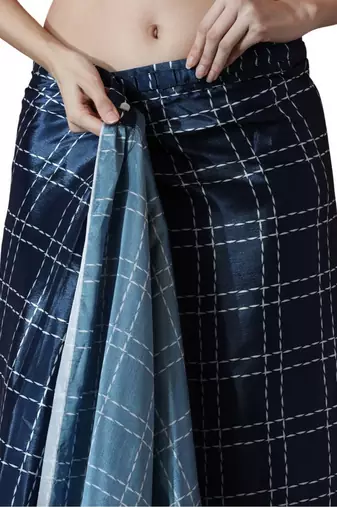 pre-stitched navy blue chinnon partywear printed saree