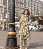 Women Cotton Printed Kurta With Pant & Dupatta Set
