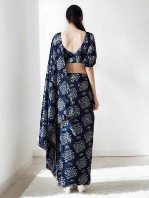 ready made navy blue chinnon digital print & lace border saree 2
