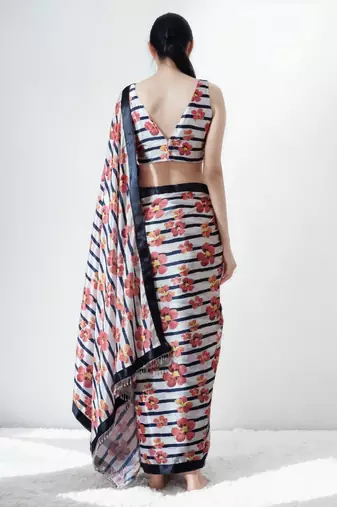 ready made cream chinnon digital print & lace border saree