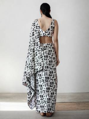 ready to wear white chinon digital printed saree 2