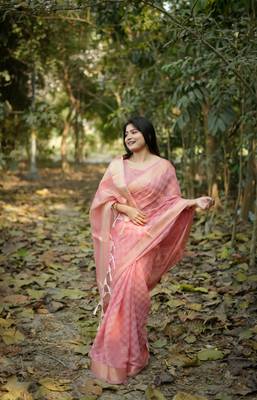 Pink kalyani silk blend zari woven saree 2