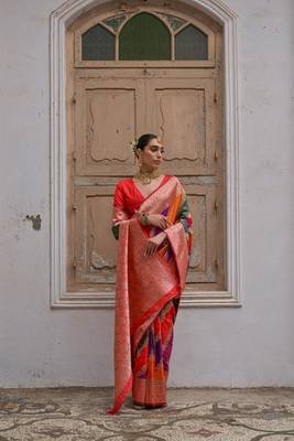 Red handloom woven faux banarasi silk blend saree 5