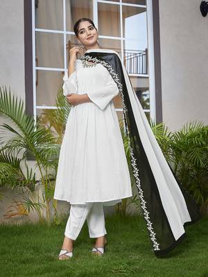 White color viscosee beautiful salwar kameez for party looks 5