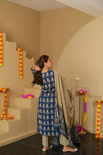 Blue color roman slub trendy and stylish readymade kurta set