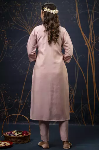 Baby pink color wevon with hand shimmar silk fabic readymade suit with dupatta