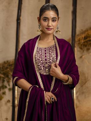 Heavy partywear silk blend purple color kurta set for ceremonial wear 3
